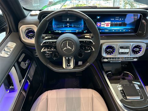 New 2025 Mercedes-Benz G 63 AMG 4MATIC image 15