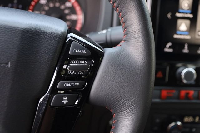 Certified 2025 Nissan Frontier PRO-4X w/ Pro Convenience Package AWD/4WD image 12