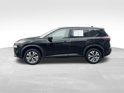 Used 2022 Nissan Rogue SV image 4