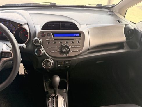 Used 2013 Honda Fit image 22