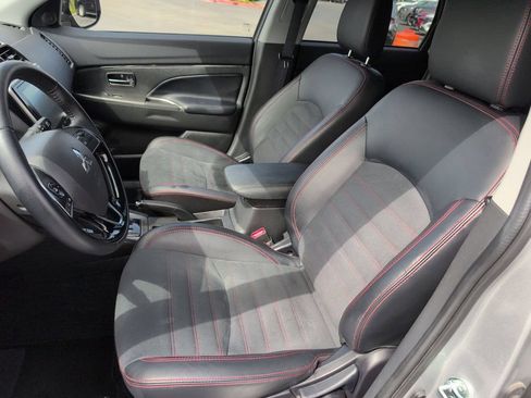 Used 2025 Mitsubishi Outlander Sport SE AWD/4WD image 24