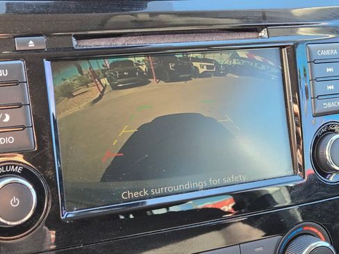 Certified 2021 Nissan Rogue Sport S image 27