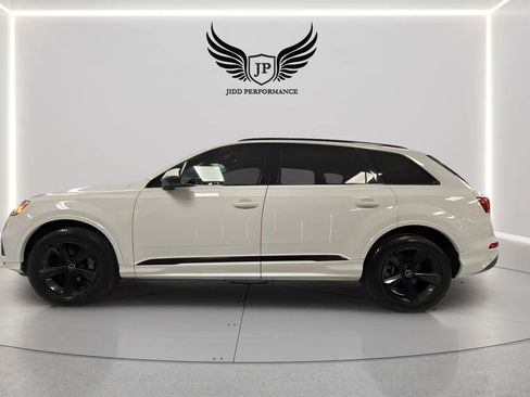Used 2022 Audi Q7 2.0T Premium w/ Convenience Package AWD/4WD image 4