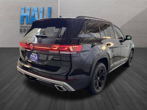 New 2026 Volkswagen Atlas Peak Edition AWD/4WD image 5