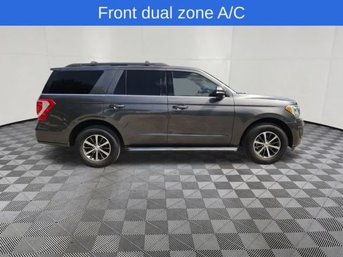 Used 2020 Ford Expedition XLT w/ Equipment Group 202A RWD image 4