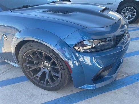 Used 2021 Dodge Charger SRT Hellcat image 2