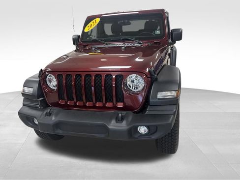 Used 2021 Jeep Wrangler Sport AWD/4WD image 2
