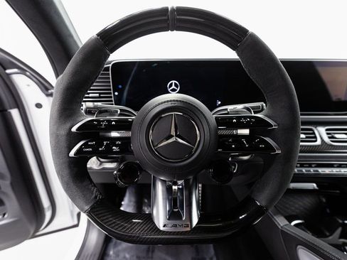 Used 2025 Mercedes-Benz GLE 63 AMG S image 12