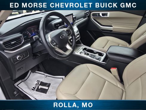 Used 2020 Ford Explorer XLT w/ Equipment Group 202A AWD/4WD image 16