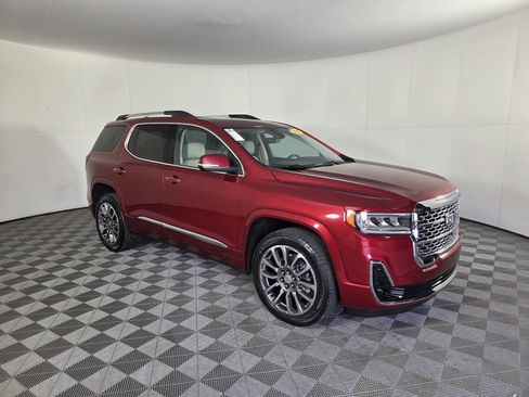 Used 2022 GMC Acadia Denali w/ Denali Ultimate Package image 2