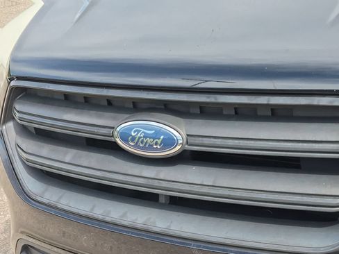 Used 2017 Ford Escape S FWD image 12