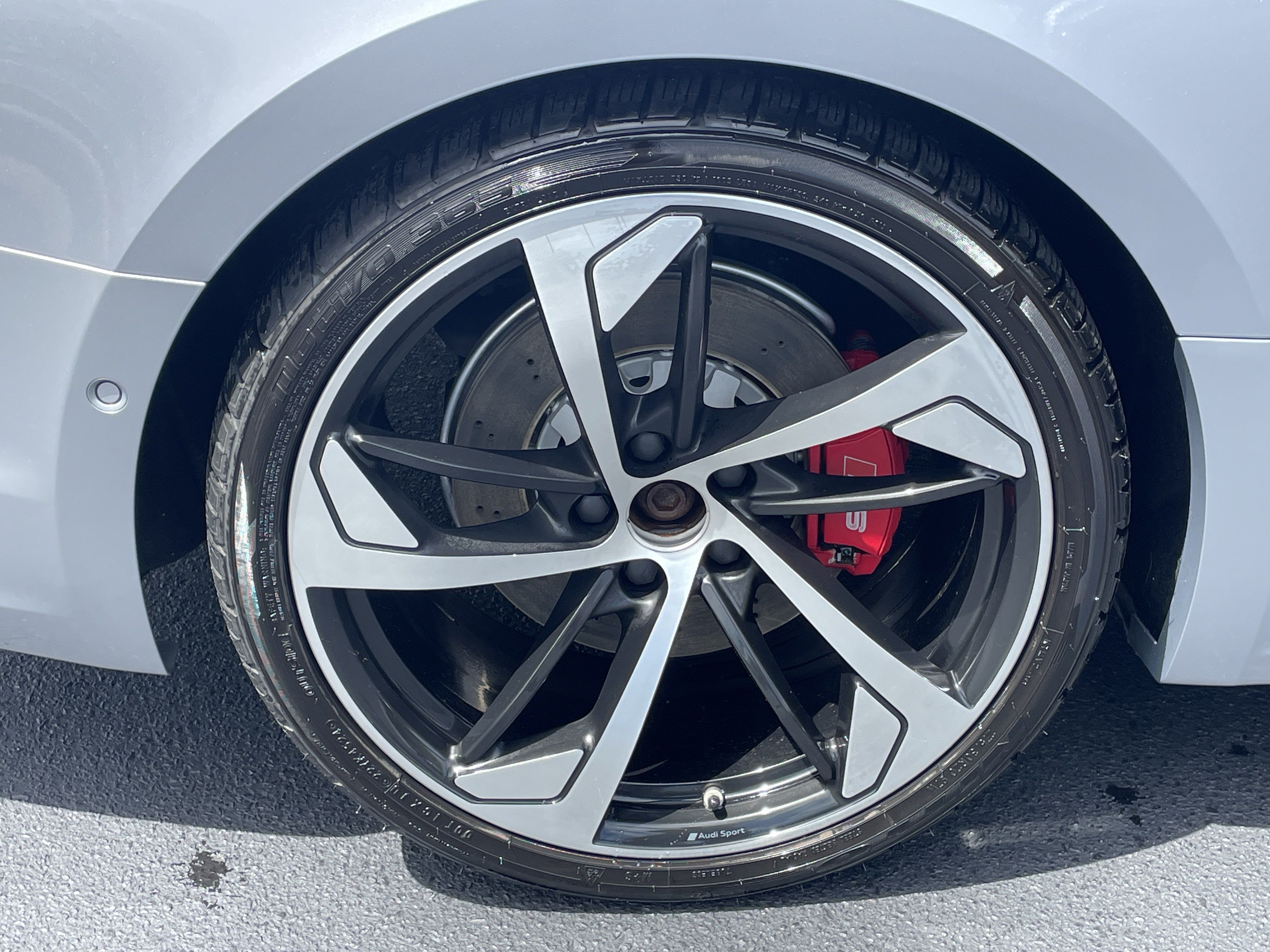 Used 2019 Audi RS 5 AWD/4WD image 38