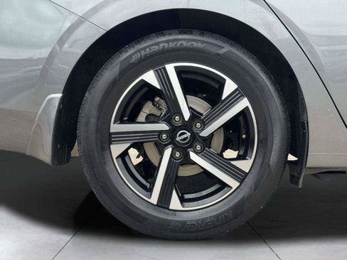 Used 2024 Nissan Sentra SV FWD image 58