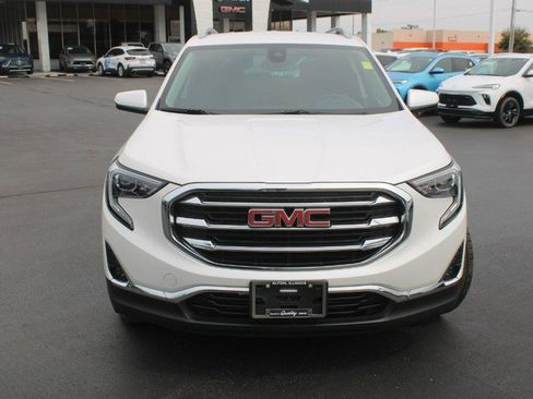 Used 2021 GMC Terrain SLT image 11