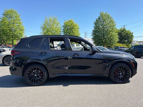 Used 2024 BMW X5 xDrive40i w/ M Sport Package AWD/4WD image 7