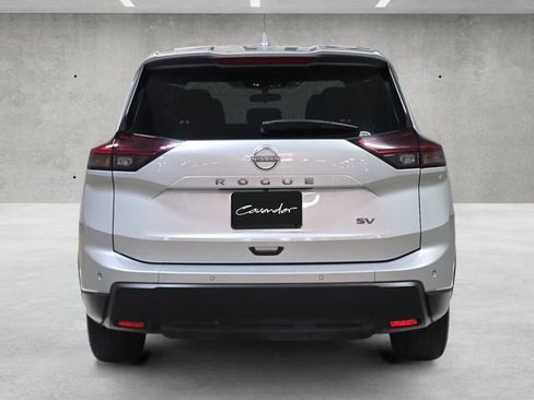 Used 2024 Nissan Rogue SV image 15