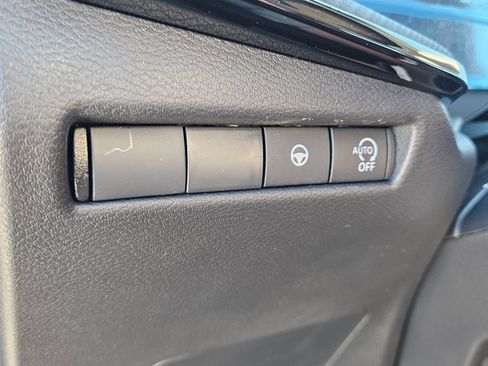 New 2026 Nissan Kicks SR FWD image 27