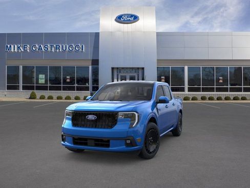 New 2026 Ford Maverick Lobo AWD/4WD image 2