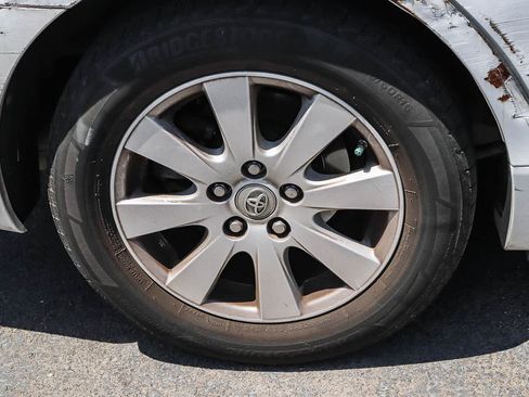 Used 2009 Toyota Camry Hybrid FWD image 12