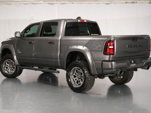 Used 2025 RAM 1500 Big Horn AWD/4WD image 22