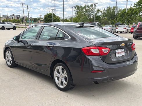 Used 2016 Chevrolet Cruze Premier FWD image 6