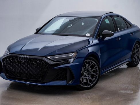 Used 2025 Audi RS 3 image 3