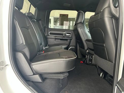 Used 2026 RAM 2500 Laramie AWD/4WD image 33