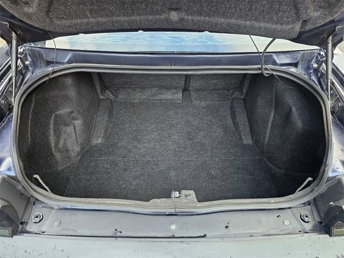 Used 2011 Dodge Challenger R/T image 13