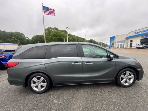 Used 2019 Honda Odyssey EX image 8
