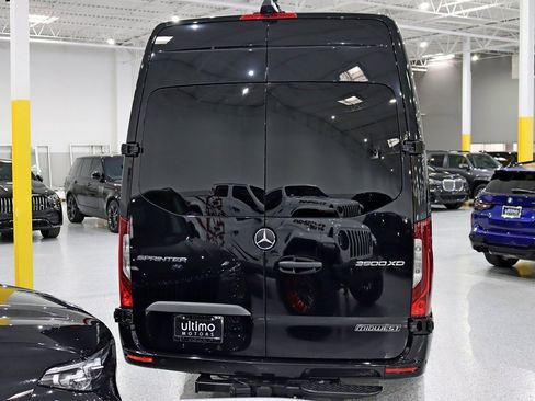 Used 2024 Mercedes-Benz Sprinter 3500 image 13
