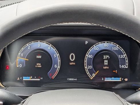 Certified 2024 Jeep Grand Cherokee Overland w/ Luxury Tech Group IV image 28