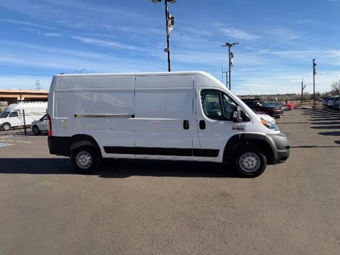 Used 2021 RAM ProMaster 2500 image 14