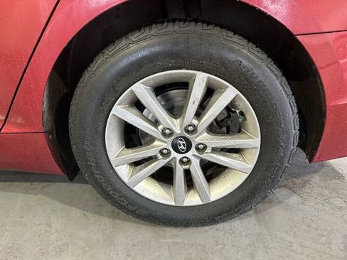 Used 2016 Hyundai Sonata SE image 28