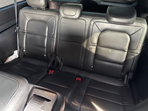Used 2019 Lincoln Navigator L Reserve w/ Cargo Package image 11