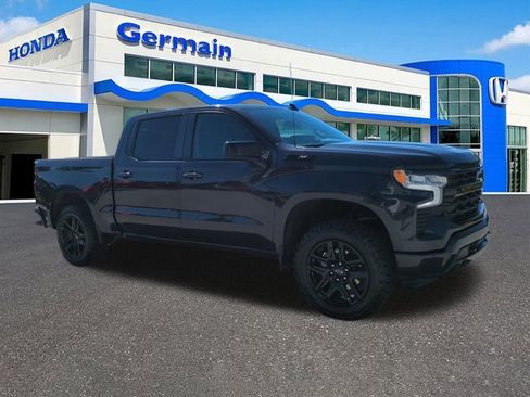 Used 2024 Chevrolet Silverado 1500 RST w/ Convenience Package II image 3