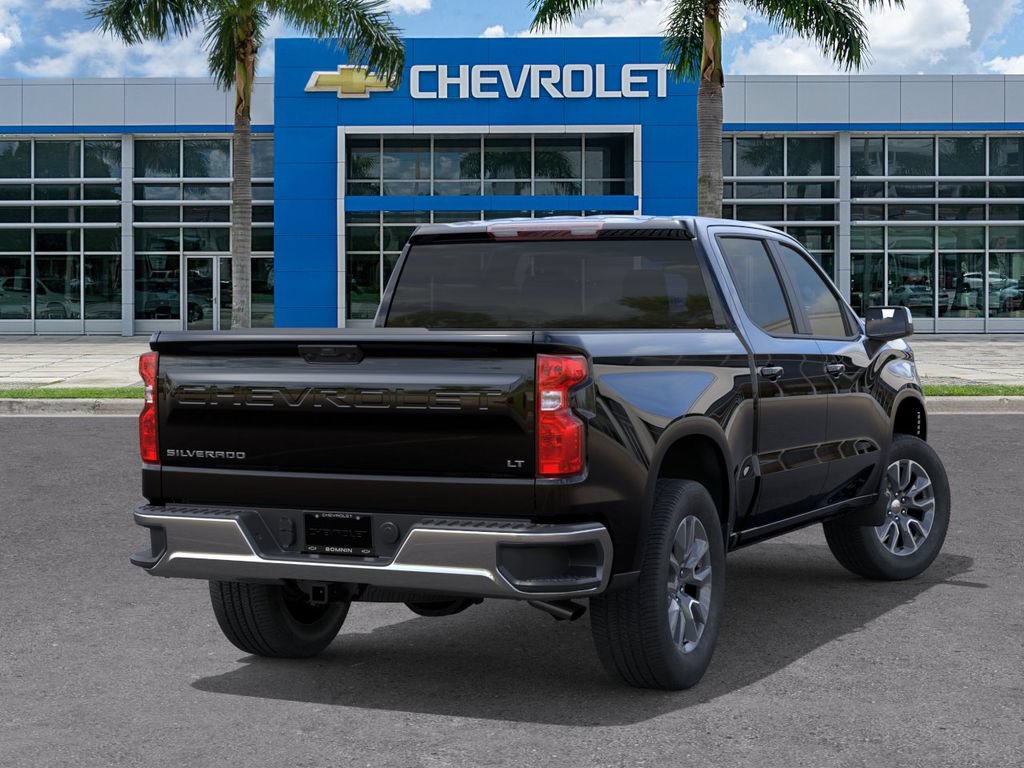 Used 2026 Chevrolet Silverado 1500 LT RWD image 5