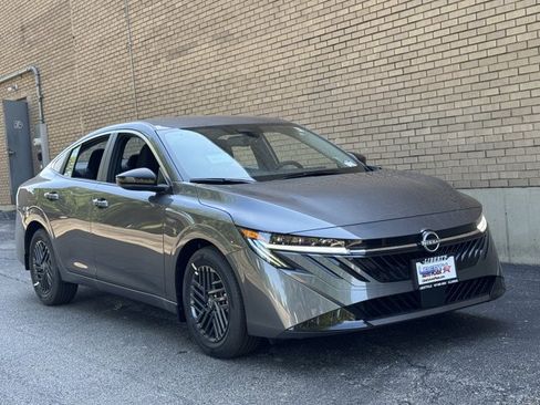 New 2026 Nissan Sentra SV w/ SV Convenience Package FWD image 2