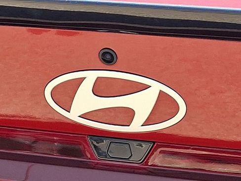 Certified 2025 Hyundai Elantra Sport FWD image 29