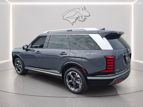 Used 2026 Hyundai Palisade Limited AWD/4WD image 3