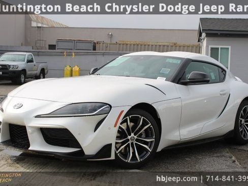 Used 2022 Toyota Supra image 9