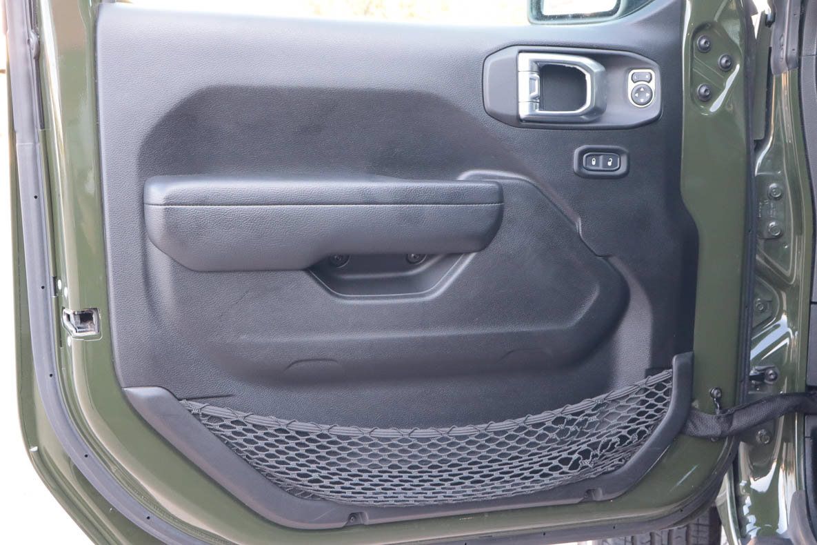 Used 2022 Jeep Gladiator Sport AWD/4WD image 15