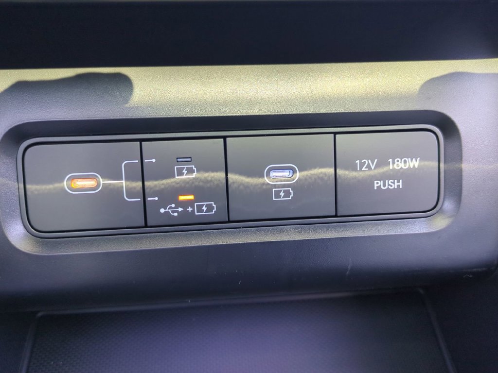New 2026 Hyundai Tucson Limited FWD image 28