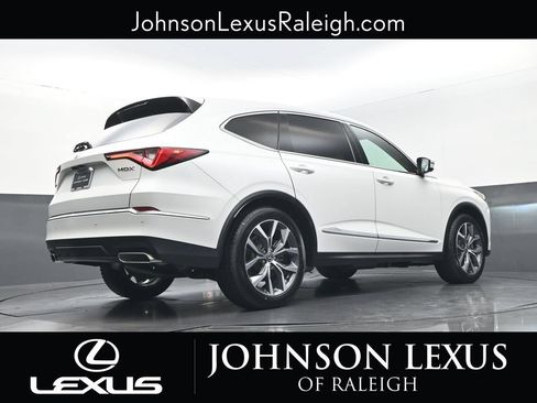 Used 2022 Acura MDX FWD w/ Technology Package image 19