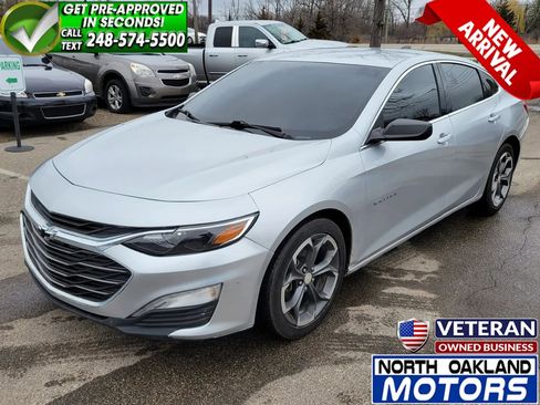 Used 2019 Chevrolet Malibu RS FWD image 1