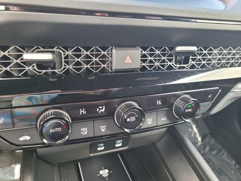 Used 2025 Honda Accord Sport image 25