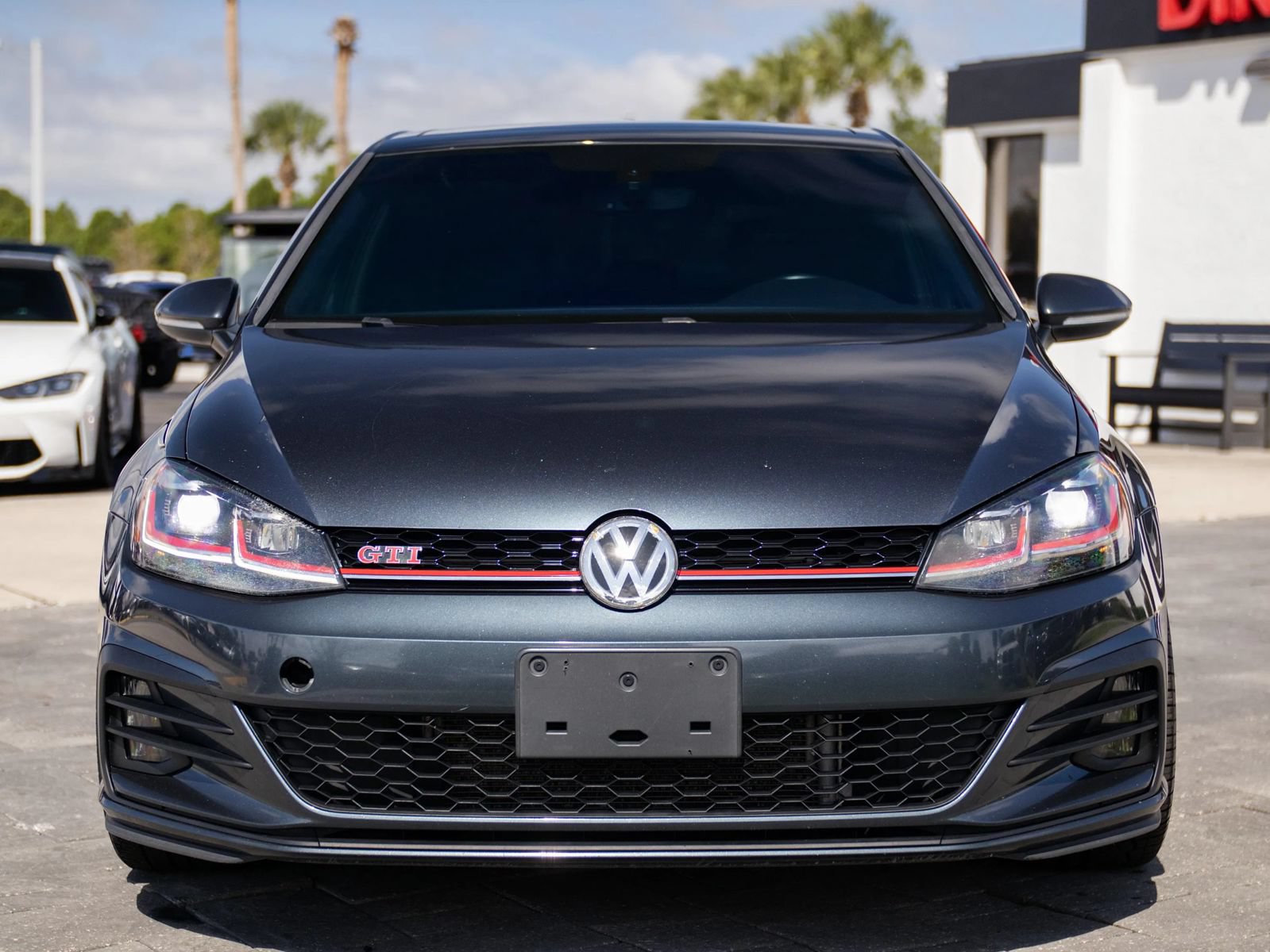 Used 2020 Volkswagen GTI SE FWD image 4
