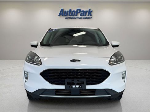 Used 2022 Ford Escape SEL image 2