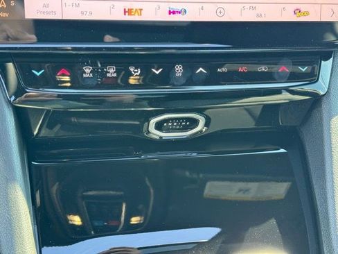 New 2026 Jeep Grand Cherokee L Limited AWD/4WD image 22