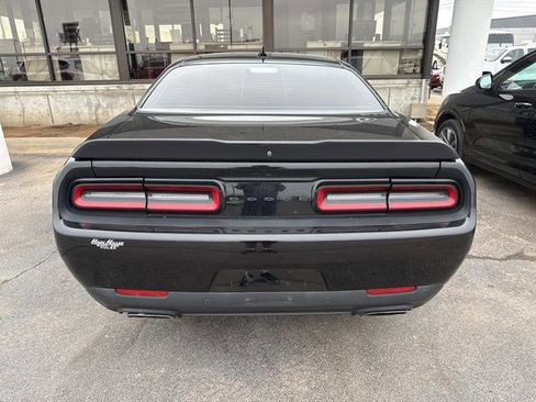 Used 2021 Dodge Challenger R/T w/ Blacktop Package image 5