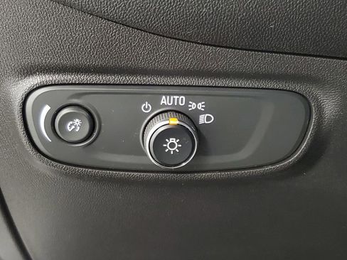 Used 2022 Chevrolet Equinox LT image 31